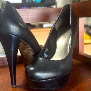 SOLD GUESS High Heels, Black Size W7